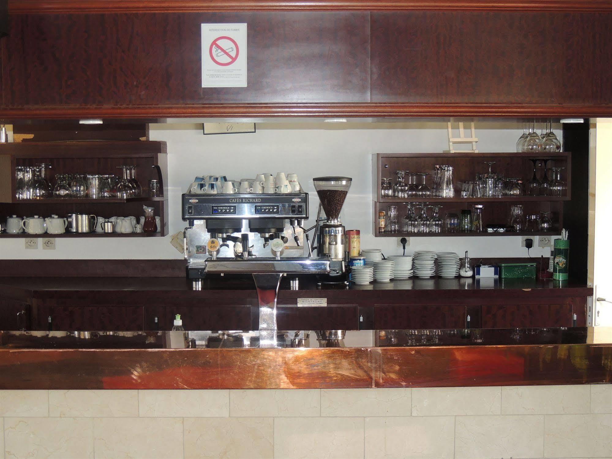 卡拉维拉斯圣旺洛莫讷酒店 圣杜恩洛莫纳 外观 照片